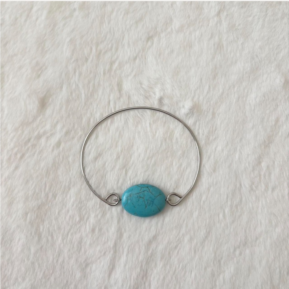5/$15 🩷 MUST BUNDLE Turquoise Stone Silver-Tone Bangle Bracelet - Blue - Picture 2 of 3